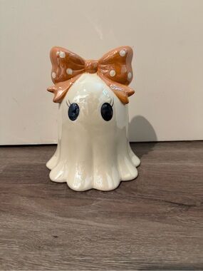 Absolutely Adorable Ceramic Ghost Figurine with Orange Bow and Eyelashes- NWT
